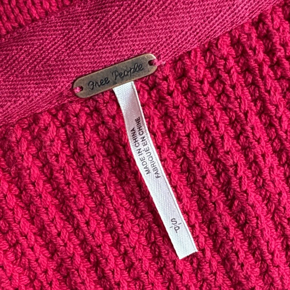 Free People Women's All Day Long V Neck Sweater - Fuego Rosa - tagged S, fits L